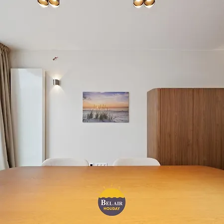 New Luxe At Sea T130 דירה